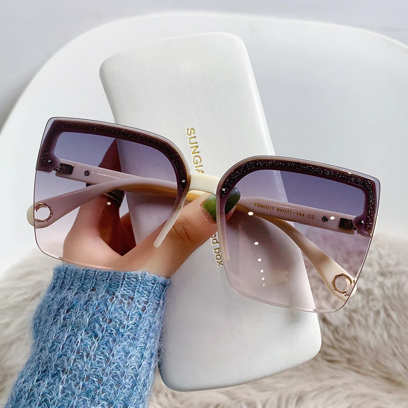 Vintage Fashion Enthusiasts - Duże okulary przeciwsłoneczne męskie i damskie,